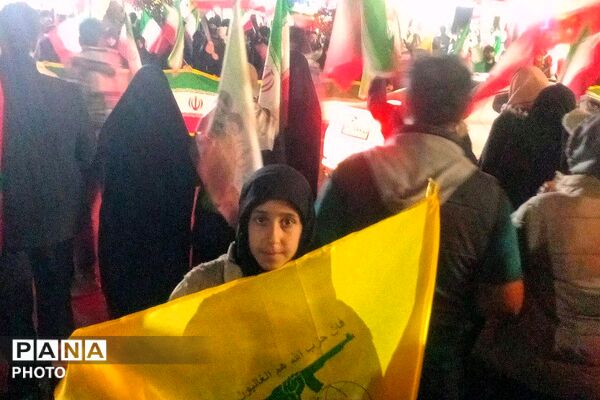 حضور معاون توسعه و پشتیبانی اداره کل آموزش و پرورش تهران در تجمعات شبانه میدان نماز شهرری 