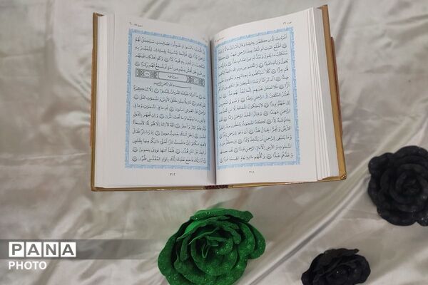 شکوفه های مدرسه شهید معظم در جشن قرآن 