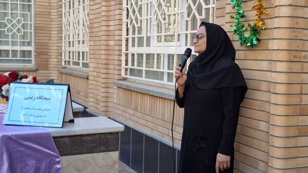 جشن ولادت حضرت زینب(س) در دبیرستان سردار سلیمانی ۳