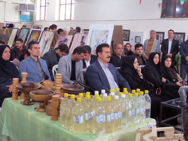 افتاحیه نمایشگاه دستسازه های هنرستان های شهرستان بجنورد 