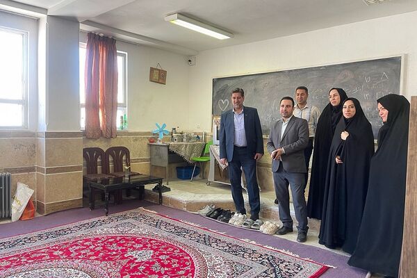 حضور و بازدید مسئولان آموزش‌وپرورش از اردوی مطالعاتی نوروزی دبیرستان نمونه سمیه شهرستان پیشوا