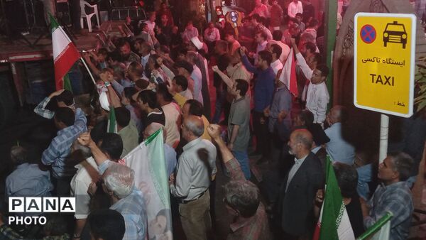 خاطره ۱۶۸ شهید در «۱۶۸ شب»؛ نیشابور میزبان اجتماع پرشور مردم