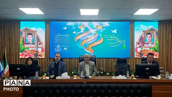 تجلیل از برگزیدگان رویدادهای قرآنی و فرهنگی منطقه ۱۶ تهران