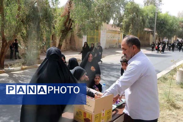 جاماندگانی که در غبار راه پیمودند