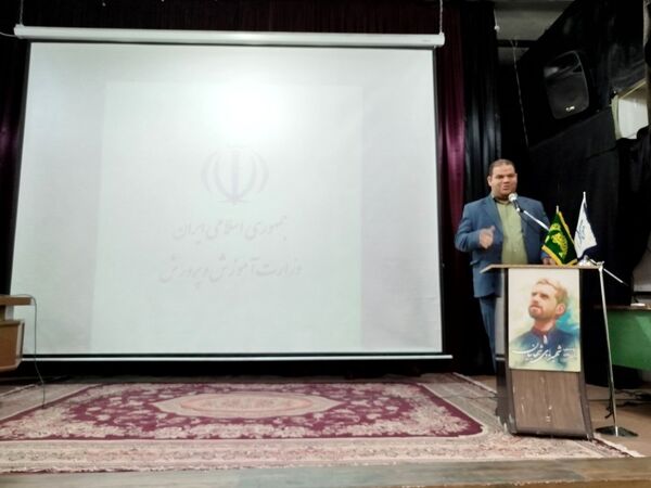 جلسه توجیهی طرح کارورزی دانشجویان دانشگاه‌های پیام نور و آزادی اسلامی شهرستان کاشمر 