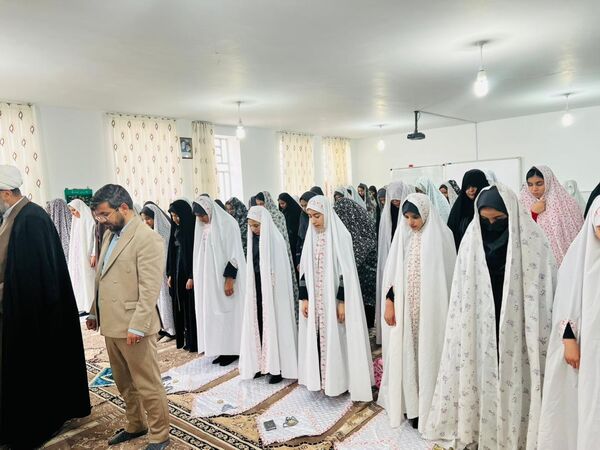آیین تجلیل از برگزیدگان مسابقات قرآنی، فرهنگی و هنری در خاتم