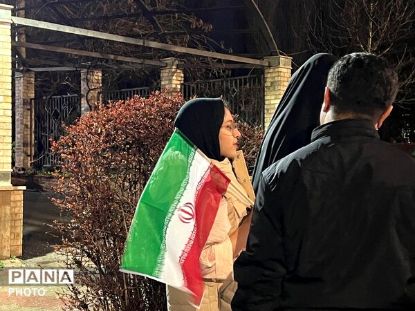 تجمع باشکوه مردم کرج برای مبارزه با دشمن آمریکا صهیونی
