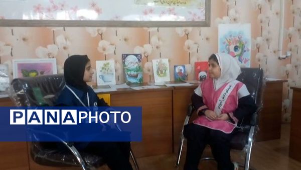 نمایشگاه نقاشی وخطاطی دانش‌آموزان مدرسه هدی یک