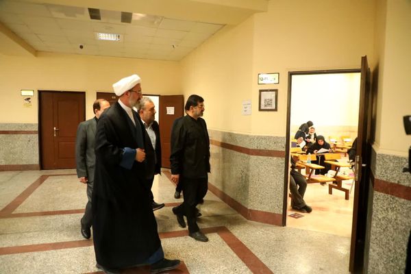 دومین روز کنکور سراسری در قم
