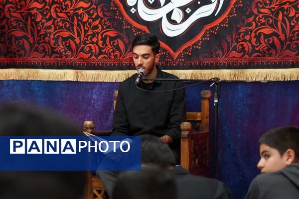 مراسم عزاداری دهه اول فاطمیه در هیئت رزمندگان 