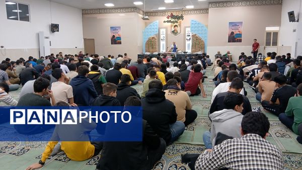 جلوه‌های دیدنی اردوی راهیان نور دانش‌آموزی پسران استان قم