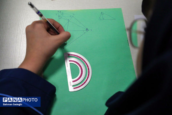 دوازدهمین دوره المپیاد هندسه ایران