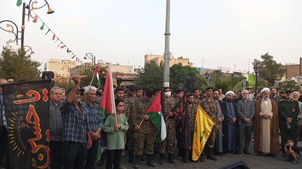 تجمع حضور شهروندان ساوجی در پی شهادت مظلومانه شهید اسماعیل هنیه