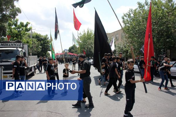 عزاداری مردم سلماس در سومین روز شهادت امام حسین (ع)