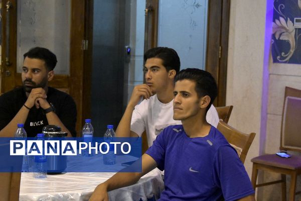 برگزاری جلسه هیئت فوتبال شهر پردیس با حضور مدیران باشگاه ها و مربیان