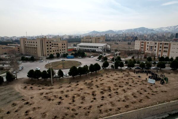 دانشگاه سبز می‌اندیشد
