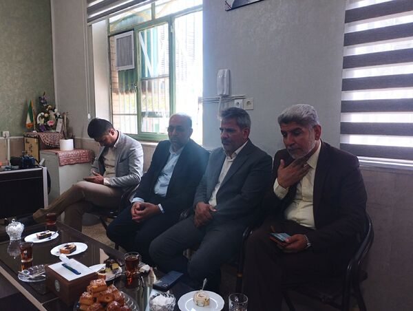  تقدیر از معلمان نمونه دبیرستان هاجر بیرجند
