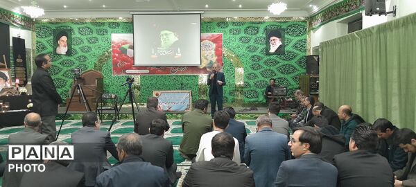 چهلمین روز شهادت امام خامنه‌ای در آموزش و پرورش تبادکان