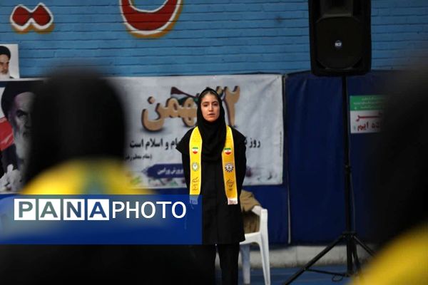 سالن شهید رجایی ورامین میزبان همایش یاوران انقلاب