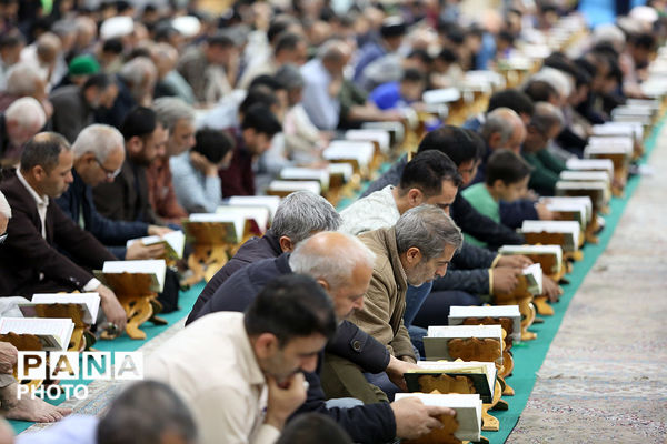 آیین ترتیل خوانی قرآن کریم در حرم حضرت معصومه(س)