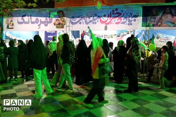 نمایشگاه هفته مشاغل هنرستان سعادت پردیس