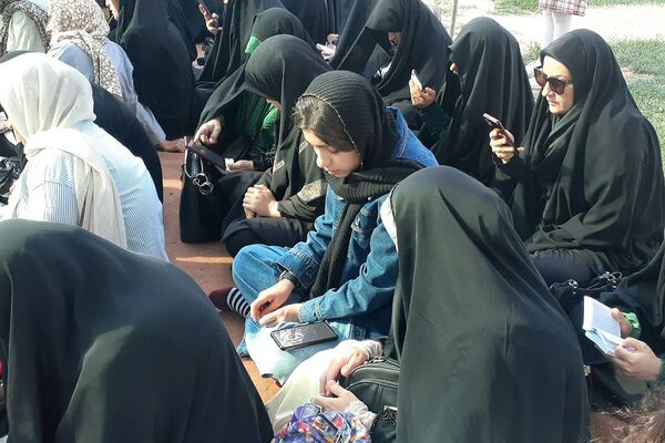  مراسم ختم دعای عرفه کنار مزار شهدای گمنام نسیم شهر 