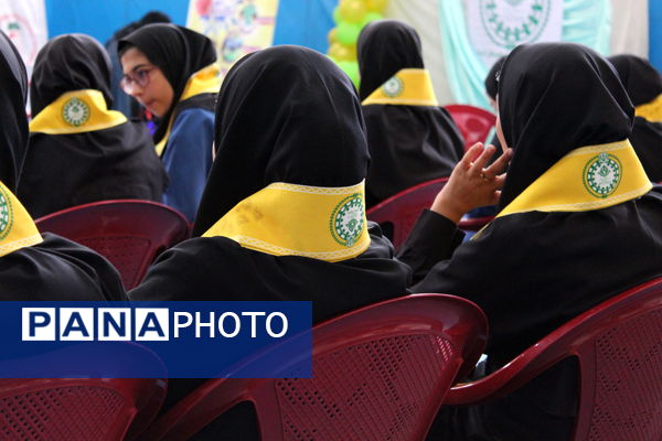 برگزاری اردوی تمشک در شهرستان گرمه 