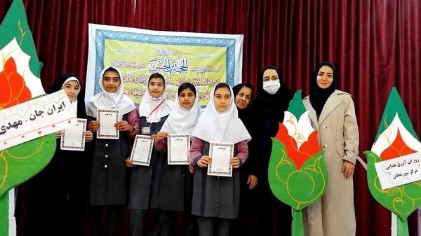 کانون پر از نور، لبخند و شادی در لاران