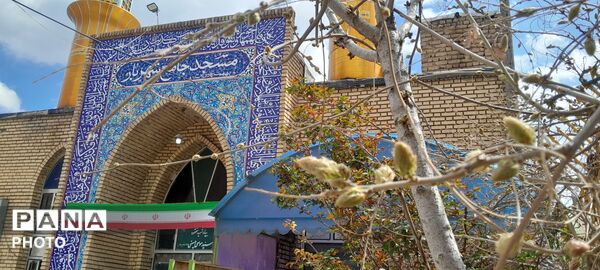  اقامه نماز عبادی سیاسی جمعه همزمان با سی و چهارمین روز شهادت قائد امت حضرت آیت الله خامنه‌ای 