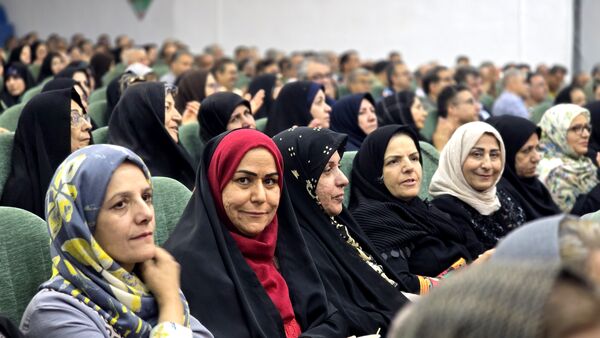همایش تجلیل از فرهنگیان بازنشسته ناحیه۴ اصفهان در اردوگاه شهید بهشتی اصفهان