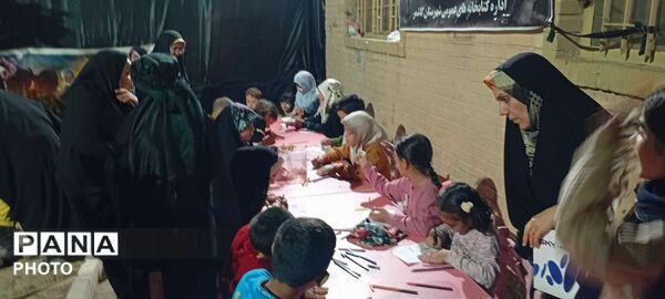 برپایی چایخانه حضرت ام البنین در حاشیه تجمعات کاشمر