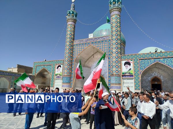 خروش مردم کاشمر در «جمعه خشم»؛ از امامزاده سید حمزه (ع) تا گلزار شهدا