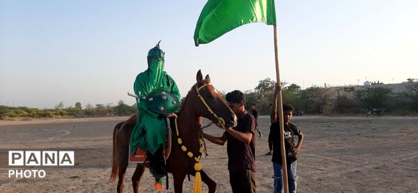 حرکت نمادین کاروان امام حسین (ع) به همت هیئت فاطمیون در میناب