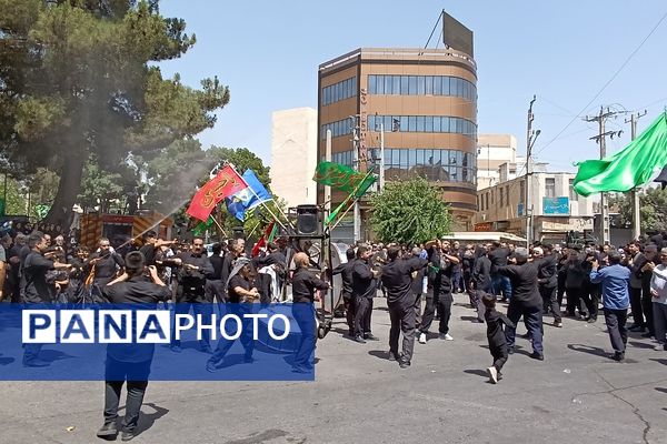 برگزاری مراسم عزاداری تاسوعای حسینی در شهرستان اسلام آباد غرب 