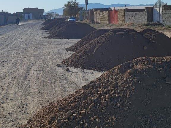 فدافن در مسیر آبادانی