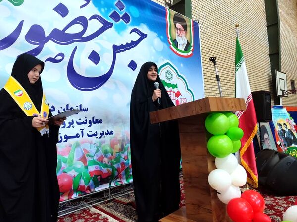 همایش یاوران انقلاب در شهرستان کاشمر 