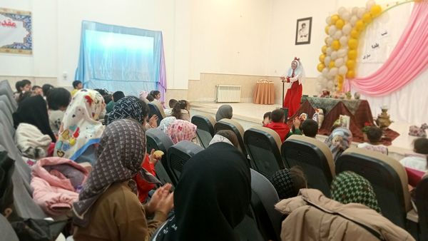 یلدا؛ فرصتی برای شادی کودکان و پاسداشت فرهنگ ایرانی
