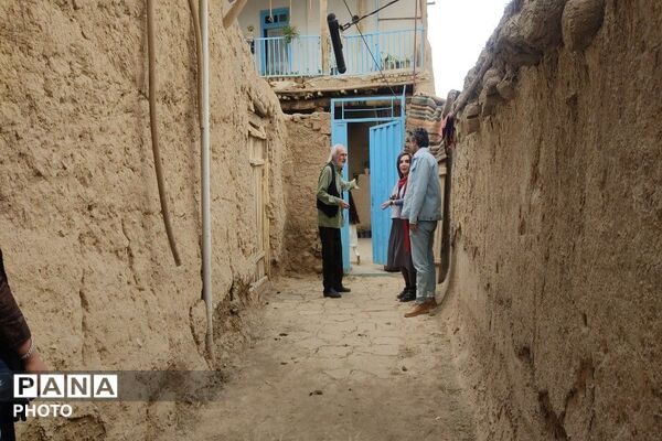 ساخت فیلم سینمایی «دربار» با موضوع ورود رهبر در سال ۱۳۶۵ به شهر بار 