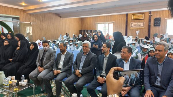 آئین افتتاحیه برنامه سفیران سلامت دانش آموزی استان خراسان رضوی در دبستان شاهد تحقیقی ناحیه ۶