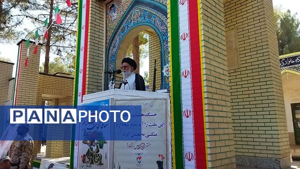 نماز جمعه در جوار شهدای بهشت فضل نیشابور 