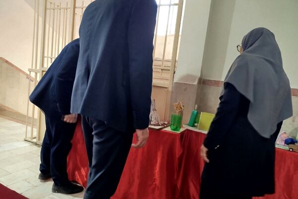 نمایشگاه طرح جابرابن حیان دربهارستان ۲