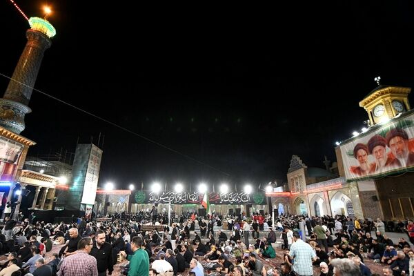 شب دوم «ایام مسلمیه»؛ علم‌کشی و حرکت دسته‌های سینه‌زنی در شهر ری