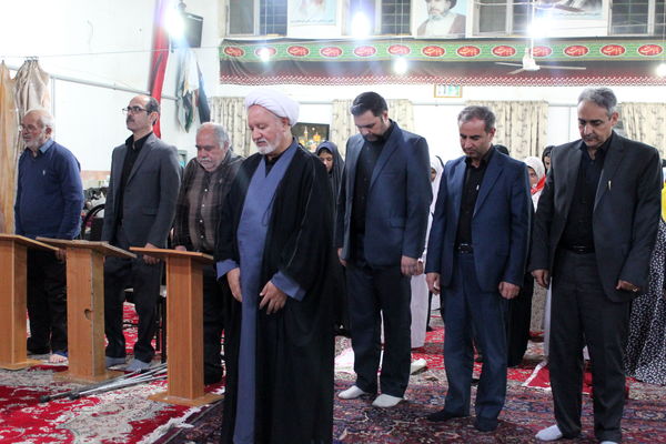 بازدید مدیر کل آموزش و پرورش استان از اعتکاف رمضانیه دختران پیشتاز شهر سنخواست