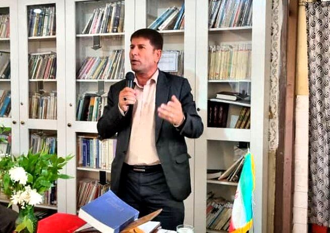 تعالی اخلاقی و اجتماعی نسل آینده، نیازمند پیوند ناگسستنی مدرسه و خانه است