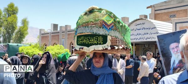 عزاداری عاشورای حسینی در گلزار شهدای گچساران 