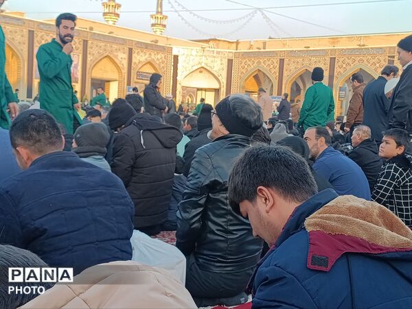 نماز بندگی در مشهد 