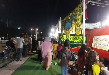 جشن نیمه‌شعبان و اجرای آیین «حق لیلی» در بولوار شهید چمران بندرعباس