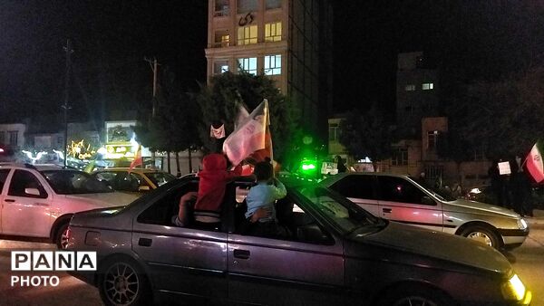 شبی پرنور در بلوار فضل نیشابور 