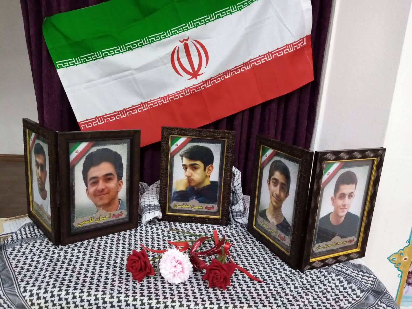  مراسم تحلیف فرماندهان واحد بسیج دانش آموزی خلیل آباد