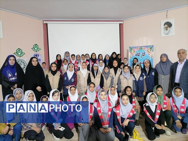 سومین دوره همایش آموزشی خبرنگاران پانا مقطع ابتدایی در نیشابور 